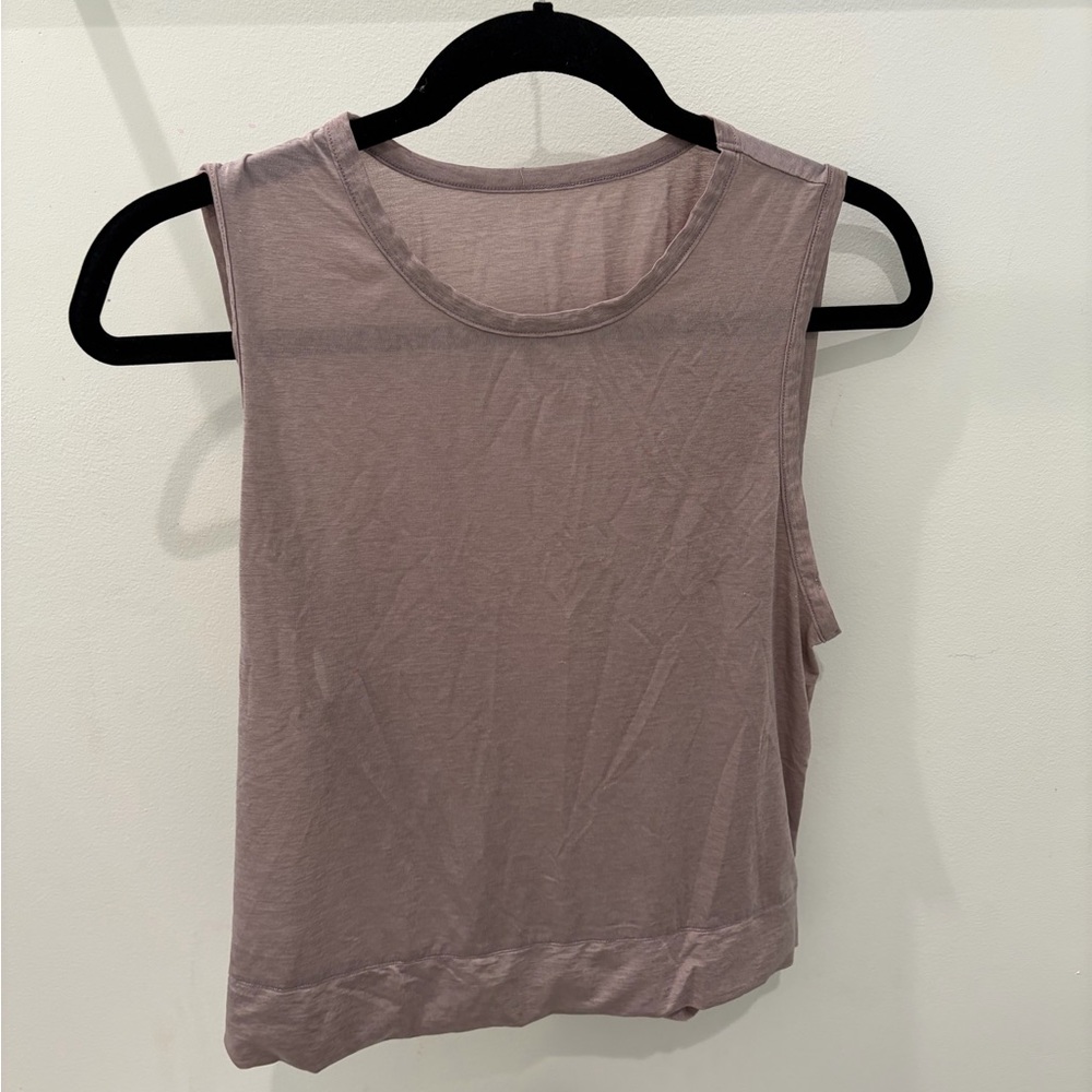 Vuori Sleeveless Scoop Tank Top - Mauve